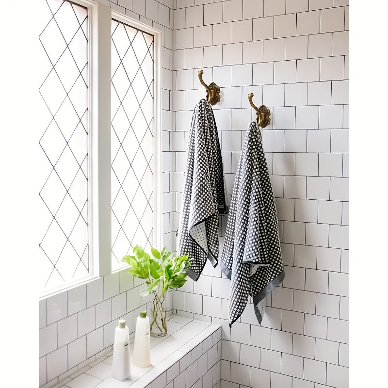 1\u002F2pcs Antique Brass Vintage Coat Hooks - Heavy Duty Wall Hooks for Hanging Purse, Hat, Keys, Clothes, Curtain, Unique Bathroom